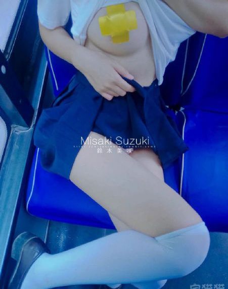 噜噜噜躁狠狠躁狠狠精品视频_青苹果乐园免费高清观看