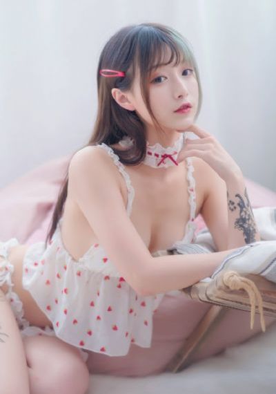 制服丝袜欧美中文字幕在线_迅雷手机免费观看