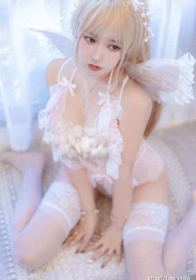 一面亲一面膜下的免费_BD日韩电影在线