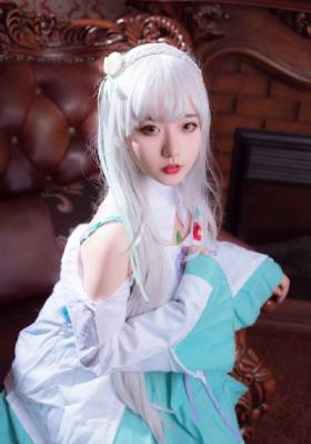 欧美超碰人人澡_BD高清免费观看