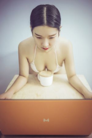 电影日韩版在线看免费_720在线手机播放