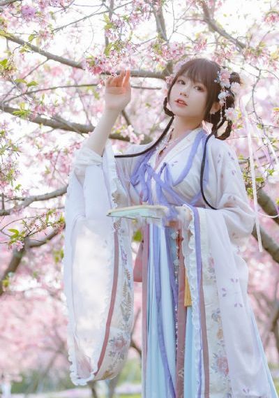 欧美挤奶一区二区三区_BD英语全集免费播放